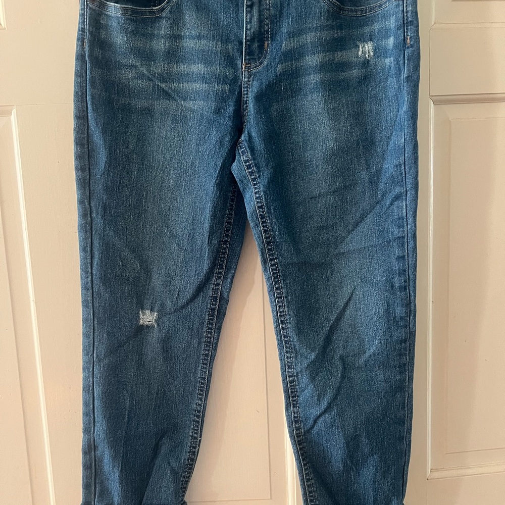 EUC Lucky Brand Handcrafted Girl’s Blue Jeans